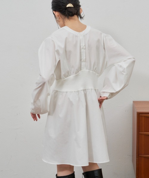 VANNIE U(ヴァニーユー)の「ウエストリブギャザーチュニック/ミニブラウス(シャツ/ブラウス・レディース・ホワイト/ブラック・FREE)」の16枚目の写真