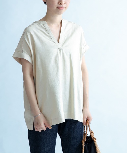 FORK&SPOON（フォークアンドスプーン）の「FORK&SPOON　フレンチロールスリーブブラウス（シャツ/ブラウス・レディース・ブラック/ベージュ・1）」の18枚目の写真