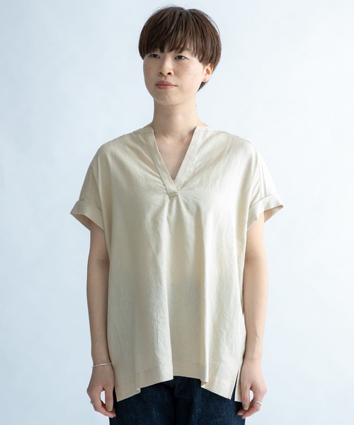 FORK&SPOON（フォークアンドスプーン）の「FORK&SPOON　フレンチロールスリーブブラウス（シャツ/ブラウス・レディース・ブラック/ベージュ・1）」の12枚目の写真