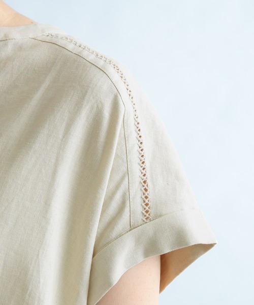 FORK&SPOON（フォークアンドスプーン）の「FORK&SPOON　フレンチロールスリーブブラウス（シャツ/ブラウス・レディース・ブラック/ベージュ・1）」の8枚目の写真