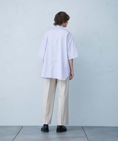 PUBLIC TOKYO（パブリックトウキョウ）の「レイヤードオーバーシャツ（シャツ/ブラウス・メンズ・ホワイト/サックスブルー・1/2）」の12枚目の写真