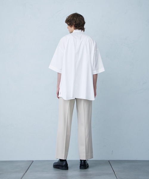 PUBLIC TOKYO（パブリックトウキョウ）の「レイヤードオーバーシャツ（シャツ/ブラウス・メンズ・ホワイト/サックスブルー・1/2）」の17枚目の写真