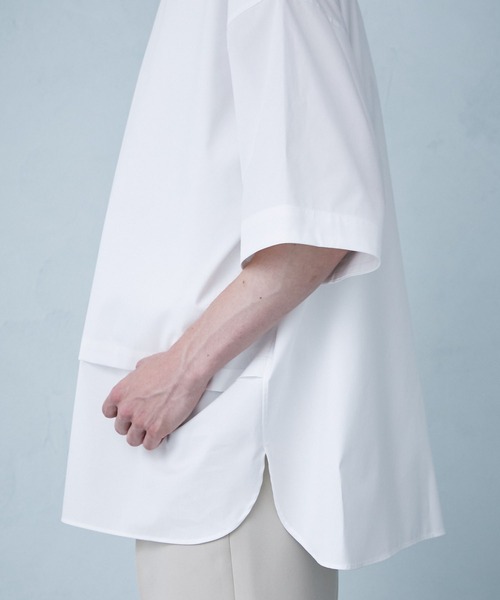 PUBLIC TOKYO（パブリックトウキョウ）の「レイヤードオーバーシャツ（シャツ/ブラウス・メンズ・ホワイト/サックスブルー・1/2）」の20枚目の写真