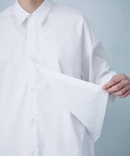 PUBLIC TOKYO（パブリックトウキョウ）の「レイヤードオーバーシャツ（シャツ/ブラウス・メンズ・ホワイト/サックスブルー・1/2）」の19枚目の写真