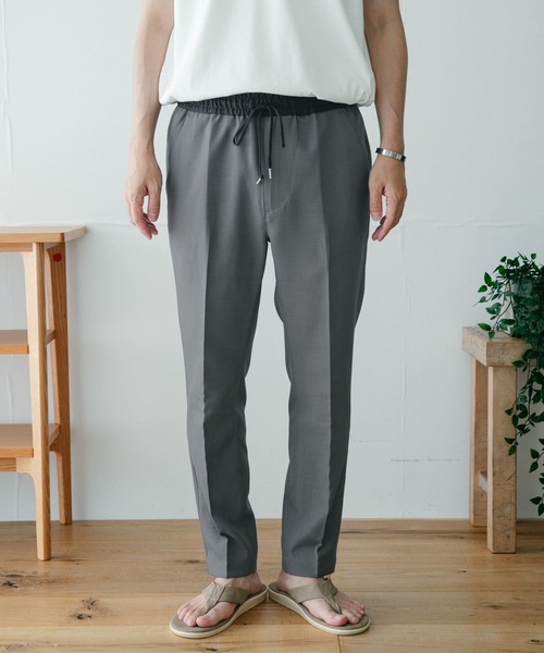 ITEMS URBANRESEARCH（アイテムズ アーバンリサーチ）の「ピンヘッド テーパードイージーパンツ（その他パンツ・メンズ・グレー/ネイビー/ベージュ/ブラック・LARGE/MEDIUM）」の19枚目の写真