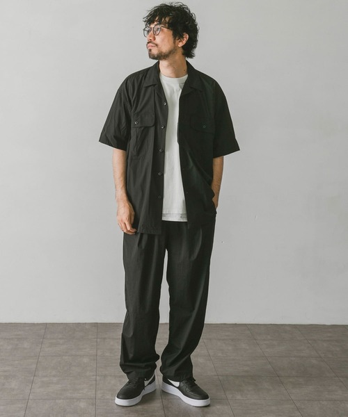 URBAN RESEARCH DOORS（アーバンリサーチドアーズ）の「ナイロンストレッチショートスリーブシャツ（シャツ/ブラウス・メンズ・オリーブ/ネイビー/ブラック・LARGE/MEDIUM）」の11枚目の写真