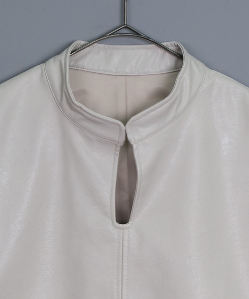 &g'aime（アンジェム）の「【&g’aime】レザーショートベスト（ベスト・レディース・ブラック/ブラウン/グレイッシュベージュ・FREE）」の7枚目の写真