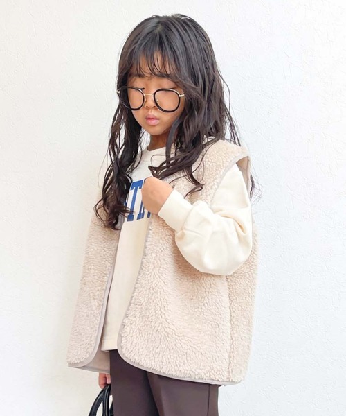 CIAOPANIC TYPY（チャオパニックティピー）の「□【2点セット】ボアベスト×クロップドカレッジプリントスウェット（スウェット・キッズ・チャコールグレー/アイボリー/グリーン・XL/XXL/L/M/S）」の2枚目の写真