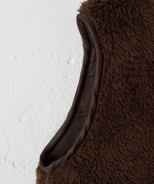 CIAOPANIC TYPY（チャオパニックティピー）の「□【2点セット】ボアベスト×クロップドカレッジプリントスウェット（スウェット・キッズ・チャコールグレー/アイボリー/グリーン・XL/XXL/L/M/S）」の18枚目の写真