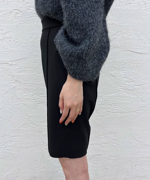 mystic(ミスティック)の「【サイズ展開あり】スリムハーフパンツ(その他パンツ・レディース・アイボリー/ブラック・1/2)」の19枚目の写真
