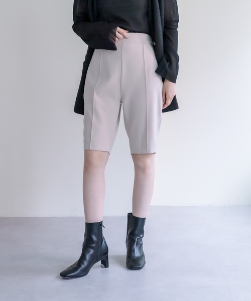 mystic(ミスティック)の「【サイズ展開あり】スリムハーフパンツ(その他パンツ・レディース・アイボリー/ブラック・1/2)」の22枚目の写真