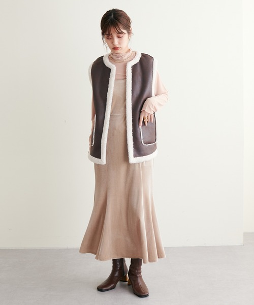 natural couture（ナチュラルクチュール）の「2022AWアイテム/秋冬には欠かせないボアアイテム リバーシブルベスト（ベスト・レディース・ブラウン/アイボリー・FREE）」の14枚目の写真
