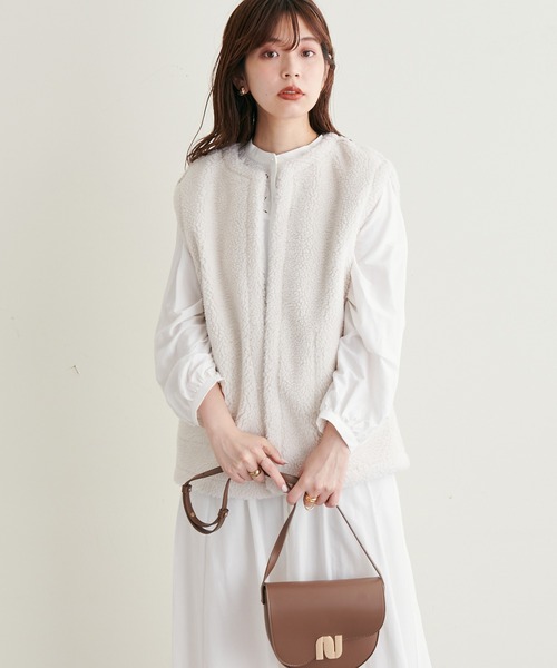 natural couture（ナチュラルクチュール）の「2022AWアイテム/秋冬には欠かせないボアアイテム リバーシブルベスト（ベスト・レディース・ブラウン/アイボリー・FREE）」の21枚目の写真