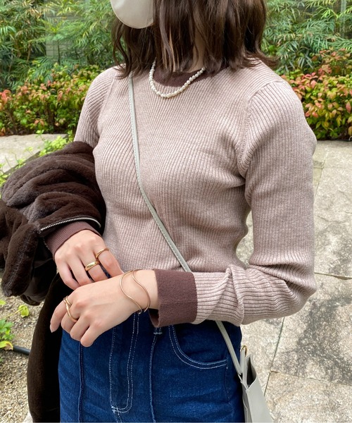 CPCM（シーピーシーエム）の「袖口配色リブインナーニット（ニット/セーター・レディース・ブラック/ベージュ/グリーン/アイボリー/マスタード・フリー）」の4枚目の写真