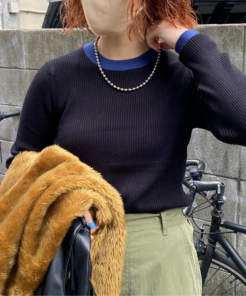 CPCM（シーピーシーエム）の「袖口配色リブインナーニット（ニット/セーター・レディース・ブラック/ベージュ/グリーン/アイボリー/マスタード・フリー）」の21枚目の写真