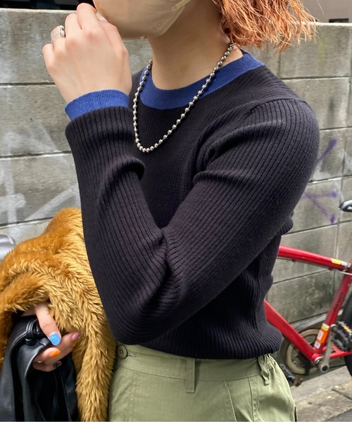 CPCM（シーピーシーエム）の「袖口配色リブインナーニット（ニット/セーター・レディース・ブラック/ベージュ/グリーン/アイボリー/マスタード・フリー）」の9枚目の写真