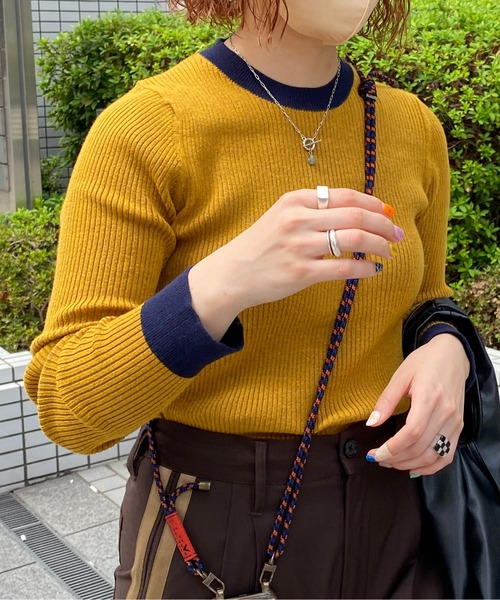 CPCM（シーピーシーエム）の「袖口配色リブインナーニット（ニット/セーター・レディース・ブラック/ベージュ/グリーン/アイボリー/マスタード・フリー）」の20枚目の写真