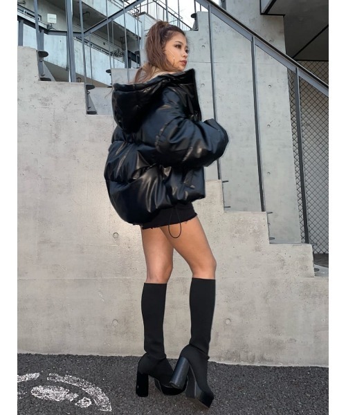 EGOIST（エゴイスト）の「フェイクレザー中綿ジャケットII（その他アウター・レディース・ブラック/アイボリー・FREE）」の21枚目の写真