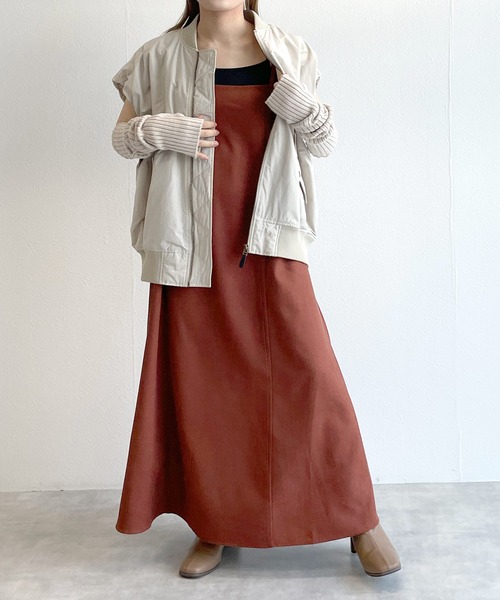 w closet(ダブルクローゼット)の「【前後2WAY】バックリボン切替キャミワンピース(ワンピース・レディース・ワインレッド/ブルー/ブラック・FREE)」の18枚目の写真