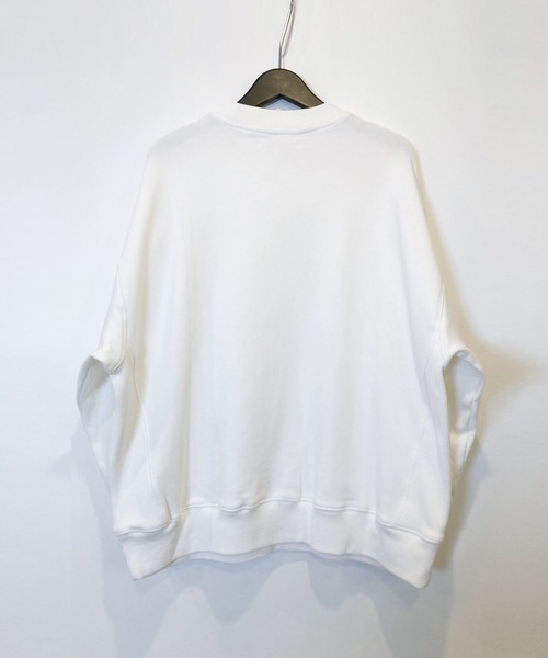 Alil(アリル)の「【Alil】アリル 裏毛 ビッグ シルエット クルーネック スウェット プルオーバー 大人カジュアル(スウェット・メンズ・ブラック/杢グレー/グレイッシュベージュ/オフホワイト/ブラウン・LARGE/MEDIUM/SMALL)」の17枚目の写真