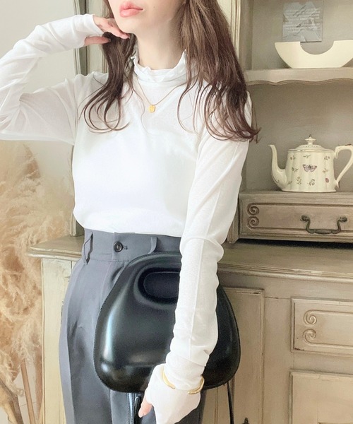 moment+(モーメントプラス)の「シアーネットハイネックメローユビヌキプルオーバー(Tシャツ/カットソー・レディース・オフホワイト/オレンジ/ブラック/ピンク/ライトグリーン・M/S/L)」の21枚目の写真