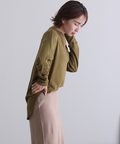 ElegChic（エレグシック）の「スキッパ―ラウンドヘムプルオーバー（Tシャツ/カットソー・レディース・杢グレー/ブラック/カーキ/オフホワイト/ベージュ・M/4L/XL）」の15枚目の写真