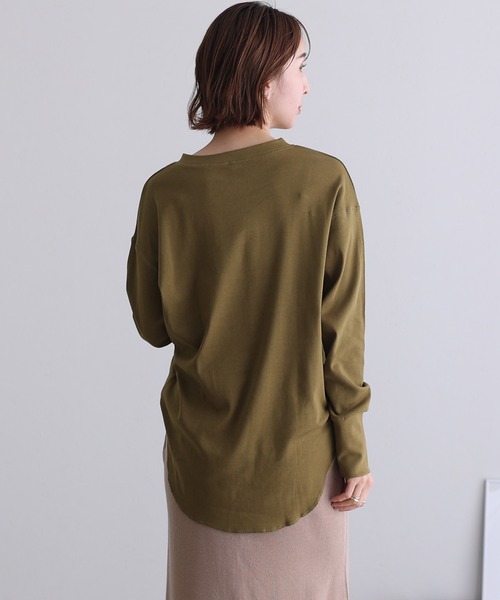 ElegChic（エレグシック）の「スキッパ―ラウンドヘムプルオーバー（Tシャツ/カットソー・レディース・杢グレー/ブラック/カーキ/オフホワイト/ベージュ・M/4L/XL）」の16枚目の写真