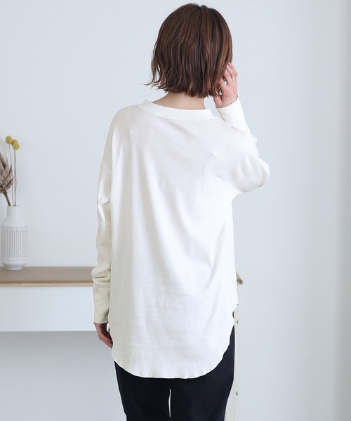ElegChic（エレグシック）の「スキッパ―ラウンドヘムプルオーバー（Tシャツ/カットソー・レディース・杢グレー/ブラック/カーキ/オフホワイト/ベージュ・M/4L/XL）」の20枚目の写真