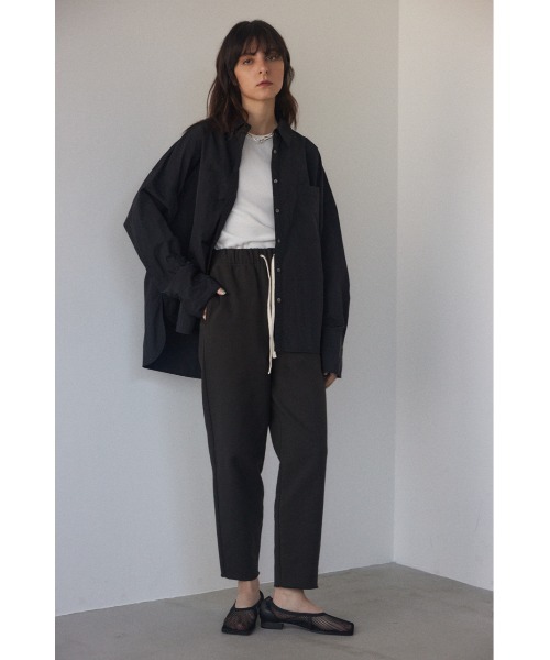 BLACK BY MOUSSY（ブラックバイマウジー）の「nylon taffeta big shirt（ナイロンタフタビックシャツ）（シャツ/ブラウス・レディース・ホワイト/ブラック/カーキ・FREE）」の9枚目の写真