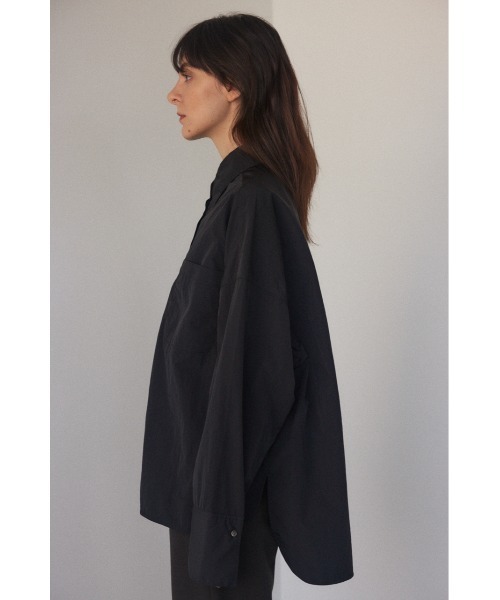 BLACK BY MOUSSY（ブラックバイマウジー）の「nylon taffeta big shirt（ナイロンタフタビックシャツ）（シャツ/ブラウス・レディース・ホワイト/ブラック/カーキ・FREE）」の11枚目の写真