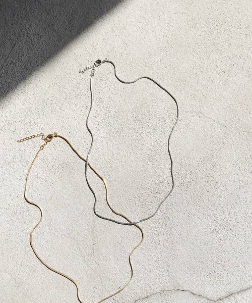 select MOCA（セレクトモカ）の「【ZOZO限定】スネークチェーンネックレス（ネックレス・レディース・シルバー/ゴールド・FREE）」の3枚目の写真