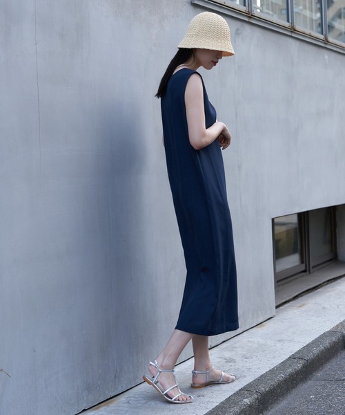 COLONY 2139（コロニートゥーワンスリーナイン）の「ナローストリングフラットサンダル（サンダル・レディース・ブラック/シルバー/グリーン・MEDIUM/SMALL/LARGE）」の20枚目の写真