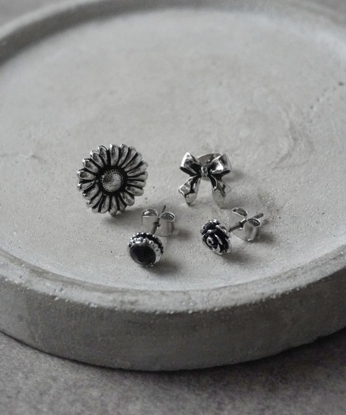 Port（ポート）の「アシンメトリー メンズ セット ピアス（ピアス（両耳用）・メンズ・シルバー系その他/シルバー系その他2/シルバー/シルバー系その他7/シルバー系その他4/シルバー系その他6/シルバー系その他3/シルバー系その他5/その他8・SMALL/FREE）」の9枚目の写真