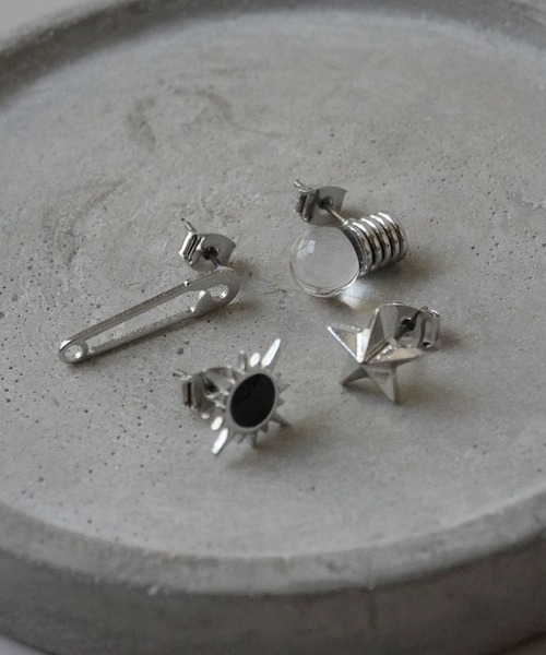 セール】アシンメトリー メンズ セット ピアス（ピアス（両耳用