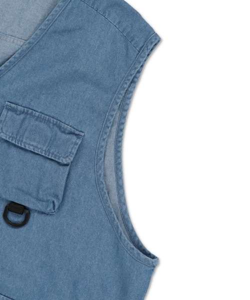 SPINNS（スピンズ）の「デニム フィッシングベスト（ベスト）」 - WEAR