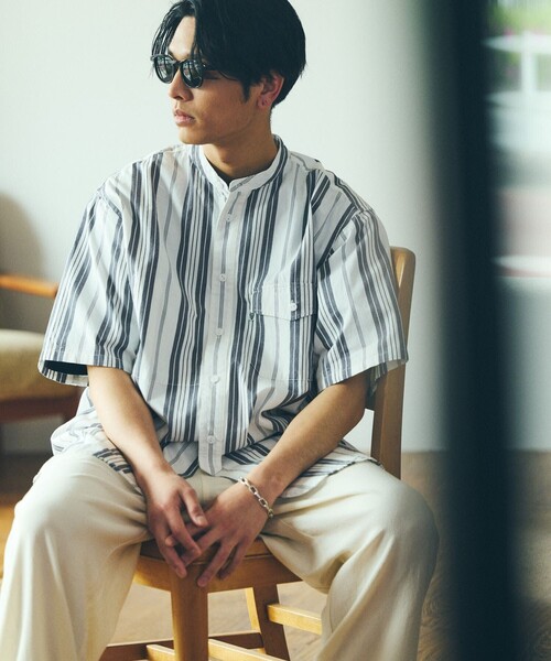FREAK'S STORE(フリークスストア)の「KONECO/コネーソ 別注 グランパ半袖シャツ/ノーカラー/バンドカラー(シャツ/ブラウス・メンズ・ホワイト/ブラック/ベージュ/チャコールグレー・MEDIUM/LARGE)」の9枚目の写真