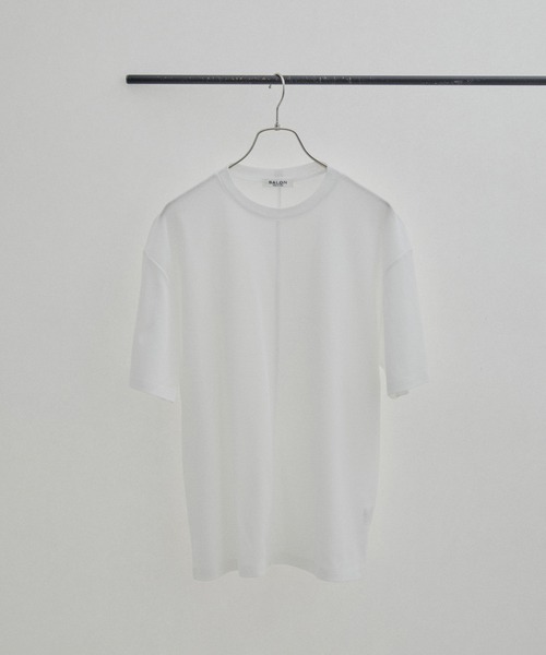 SALON adam et rope'(サロン アダム エ ロペ)の「【WEB限定】【接触冷感・吸水速乾】バックスリットシアーTシャツ(Tシャツ/カットソー・レディース・ブラック/オフホワイト/ライトグリーン・FREE)」の9枚目の写真