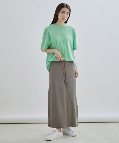 SALON adam et rope'(サロン アダム エ ロペ)の「【WEB限定】【接触冷感・吸水速乾】バックスリットシアーTシャツ(Tシャツ/カットソー・レディース・ブラック/オフホワイト/ライトグリーン・FREE)」の14枚目の写真