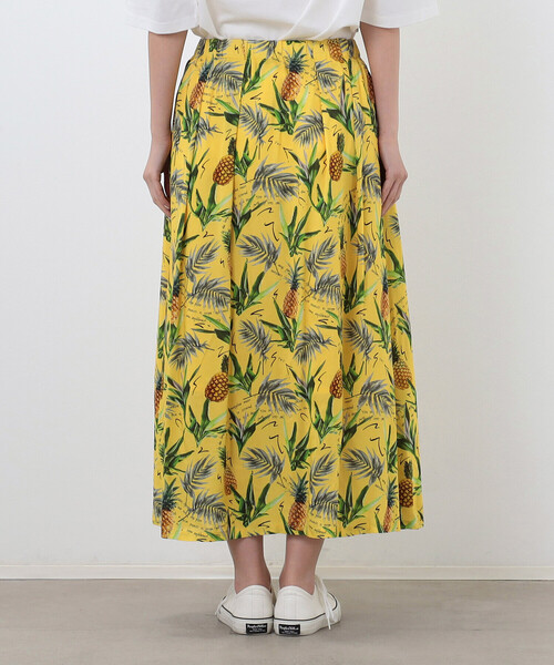 Purple&Yellow(パープルアンドイエロー)の「レーヨン アロハギャザースカート(スカート・レディース・イエロー/ブラック・FREE)」の8枚目の写真