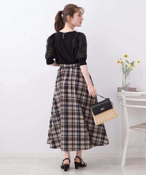 couture brooch（クチュールブローチ）の「◆【ふんわりシアーなパフ袖で華奢見え。】オーガンレース袖ニット（ニット/セーター・レディース・ライトグレー/アイボリー/ブラック・38/42）」の14枚目の写真