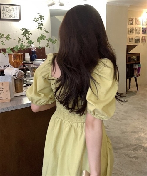 FREE STYLISTS(フリー スタイリスト)の「オフショル スクエアネックシャーリング2WAY ワンピース(ワンピース・レディース・黄緑系/ブルー・FREE)」の15枚目の写真