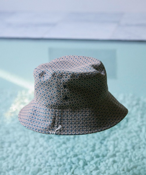 Iroquois(イロコイ)の「IROQUOIS/SENTI イロコイ / GEOMETRIC PATTERN BACKET HAT ハンティズムコラボレーションセットアップジオメトリックパターンバケットハット / 877103(ハット・メンズ・オレンジ系その他/ブルー系その他・FREE)」の7枚目の写真
