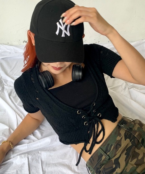 SHAGGIE（シャギー）の「3WAYダメージ加工レースアップニット（ニット/セーター・レディース・ブラック/ナチュラル/ネイビー・FREE）」の9枚目の写真