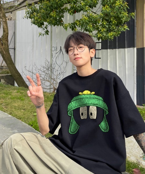 MGV(エムジーヴィー)の「センタープリントロゴTシャツ(Tシャツ/カットソー・メンズ・ブルー/ダークグレー/ホワイト/グリーン/レッド/ブラック/ベージュ・MEDIUM/LARGE/X-LARGE)」の9枚目の写真