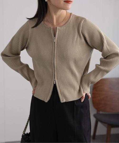 ap retro（アプレトロ）の「Wジップリブニットカーディガン（ニット/セーター・レディース・ブルー/チャコールグレー/ブラック/イエロー/グレイッシュベージュ/イエロー系その他/アイボリー/ブルー系その他・FREE）」の16枚目の写真