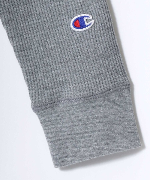 Champion（チャンピオン）の「Champion/チャンピオン コットンUSA ワッフル 無地 ロゴ ワンポイント刺繍 ロングスリーブTシャツ（Tシャツ/カットソー・メンズ・オリーブ/ブラック/グレー/ネイビー/ホワイト・L/M/XL）」の13枚目の写真