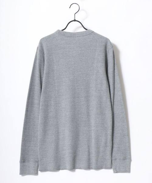 Champion（チャンピオン）の「Champion/チャンピオン コットンUSA ワッフル 無地 ロゴ ワンポイント刺繍 ロングスリーブTシャツ（Tシャツ/カットソー・メンズ・オリーブ/ブラック/グレー/ネイビー/ホワイト・L/M/XL）」の11枚目の写真