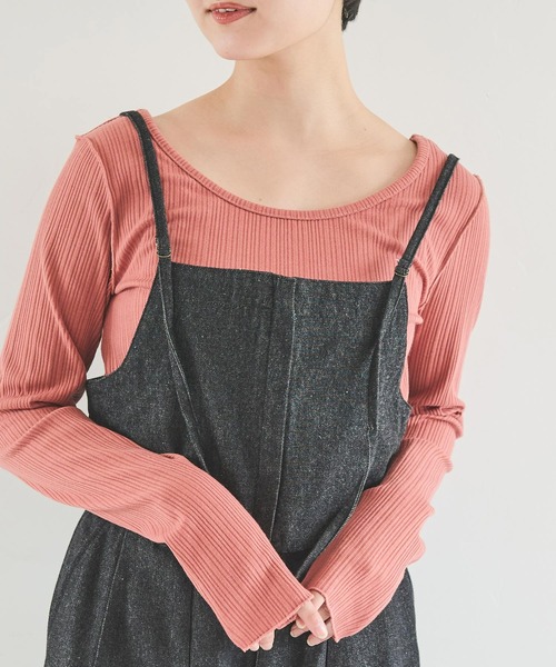 Crisp（クリスプ）の「フロントジップキャミトップス（キャミソール・レディース・ブラック/アイボリー/ベージュ・FREE）」の2枚目の写真