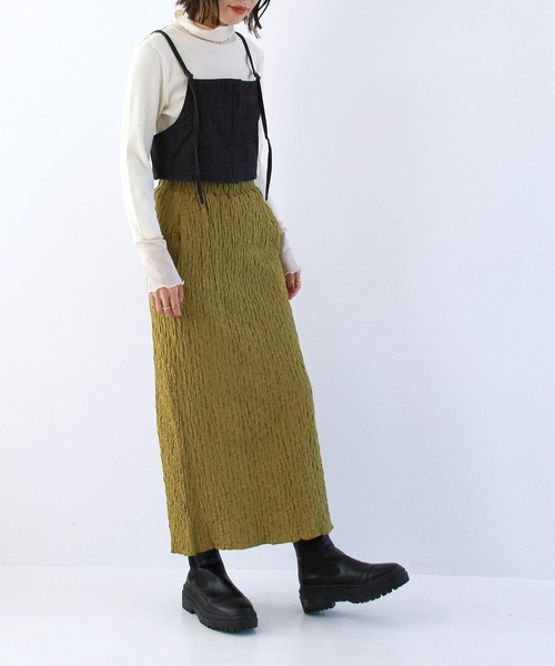 Crisp（クリスプ）の「フロントジップキャミトップス（キャミソール・レディース・ブラック/アイボリー/ベージュ・FREE）」の17枚目の写真