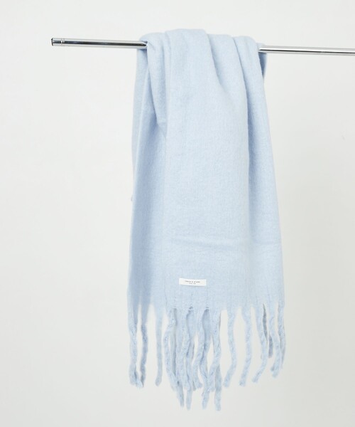 FREAK'S STORE(フリークスストア)の「限定展開 カラー ボリューム マフラー(マフラー・レディース・ブラック/オフホワイト/サックスブルー/ベージュ/グリーン・ONE SIZE)」の11枚目の写真